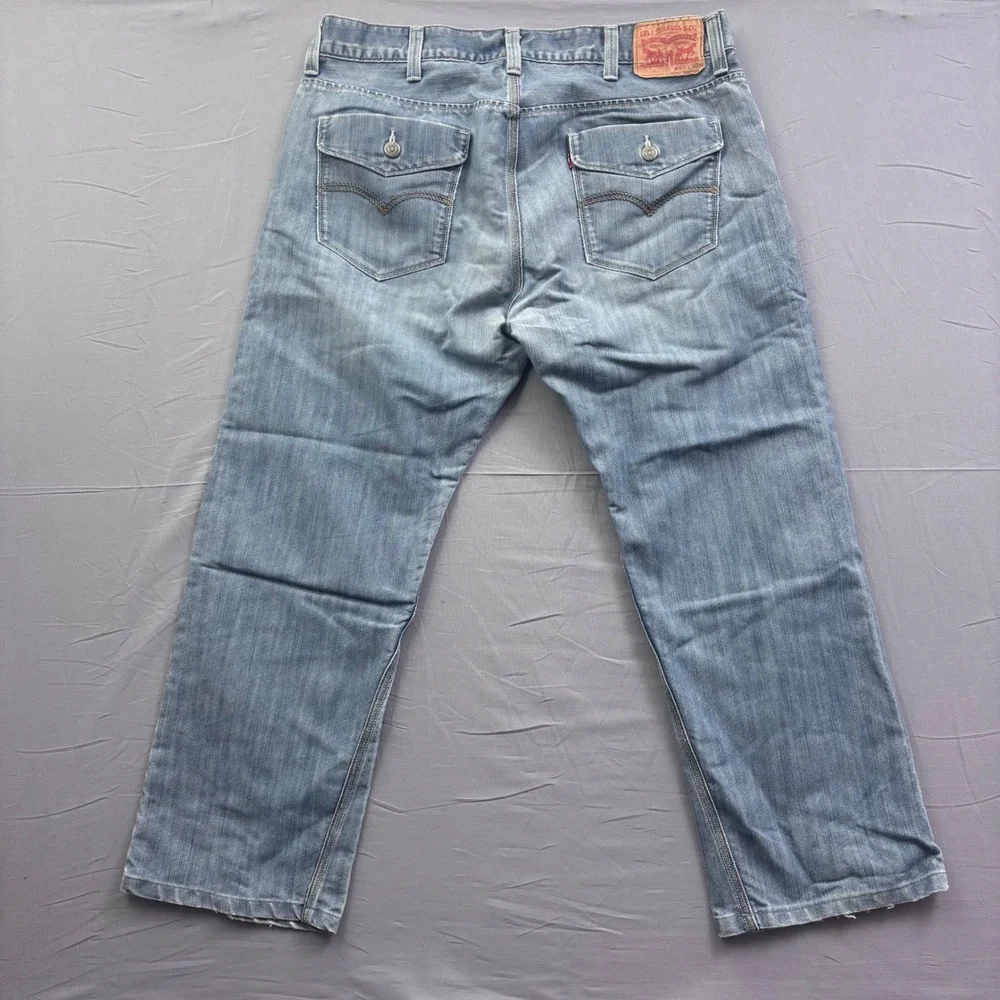 Levis 514 Straight Leg Jeans Mens 38x32 Light Wash Blue Flap Pocket Denim